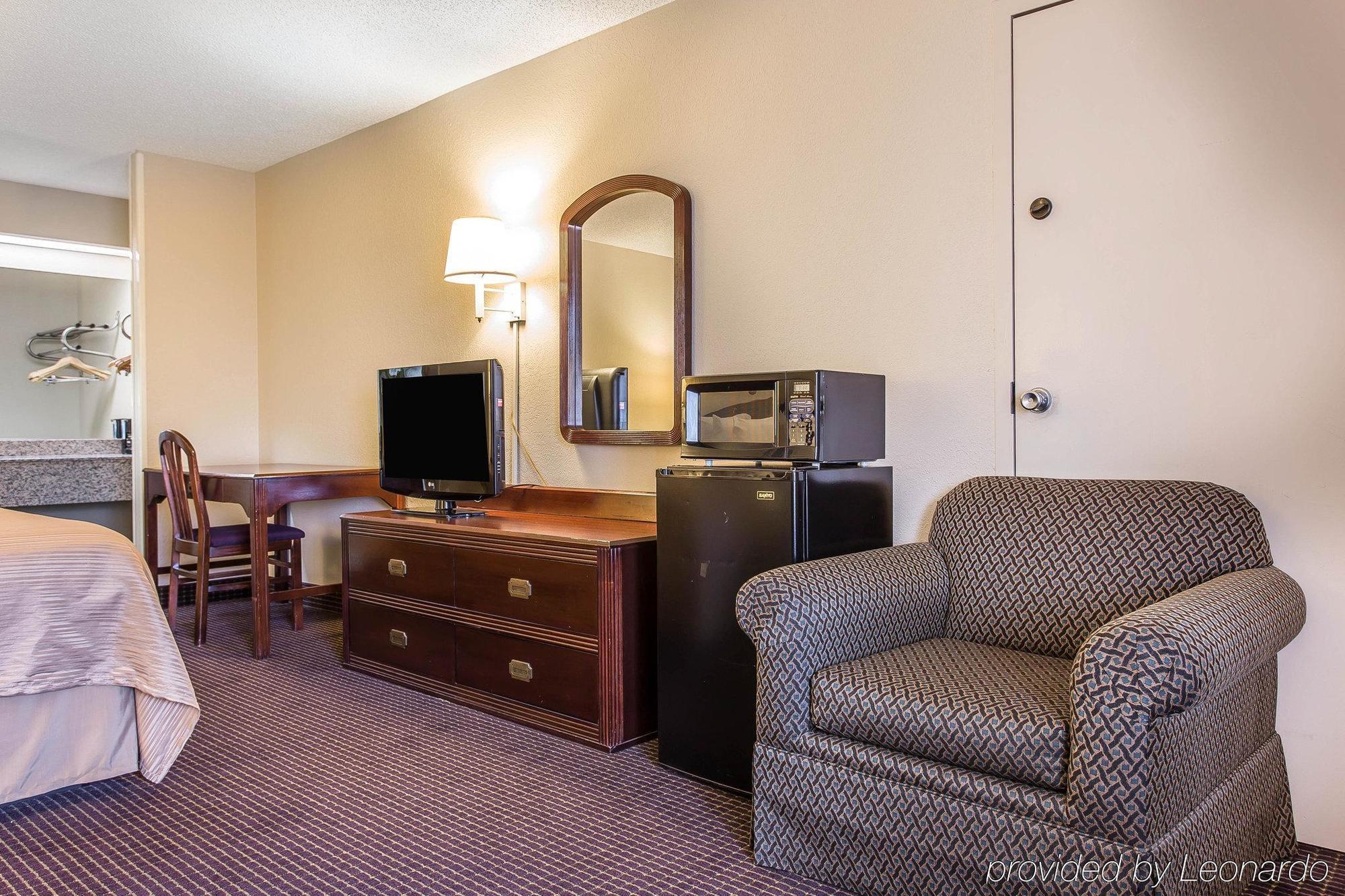 Quality Inn & Suites Mooresville-Lake Norman Dış mekan fotoğraf