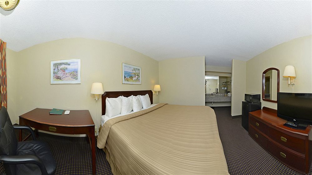 Quality Inn & Suites Mooresville-Lake Norman Dış mekan fotoğraf